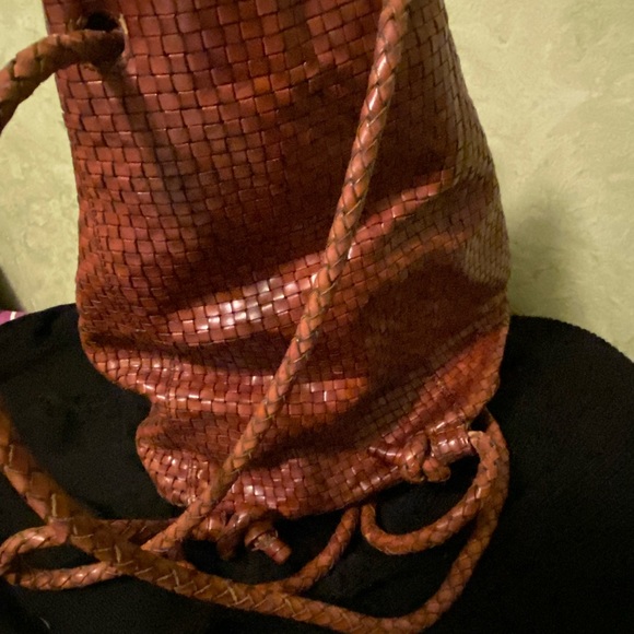 Lord & Taylor Hobo bucket bag. Weave style leather. lots of life left. - Picture 3 of 6